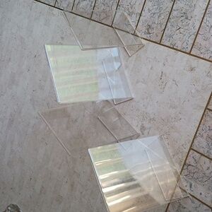 Picture Frames/ Acrylic Clear, , 3- 5x7 & 1- 4x6,,,4 Frames, New